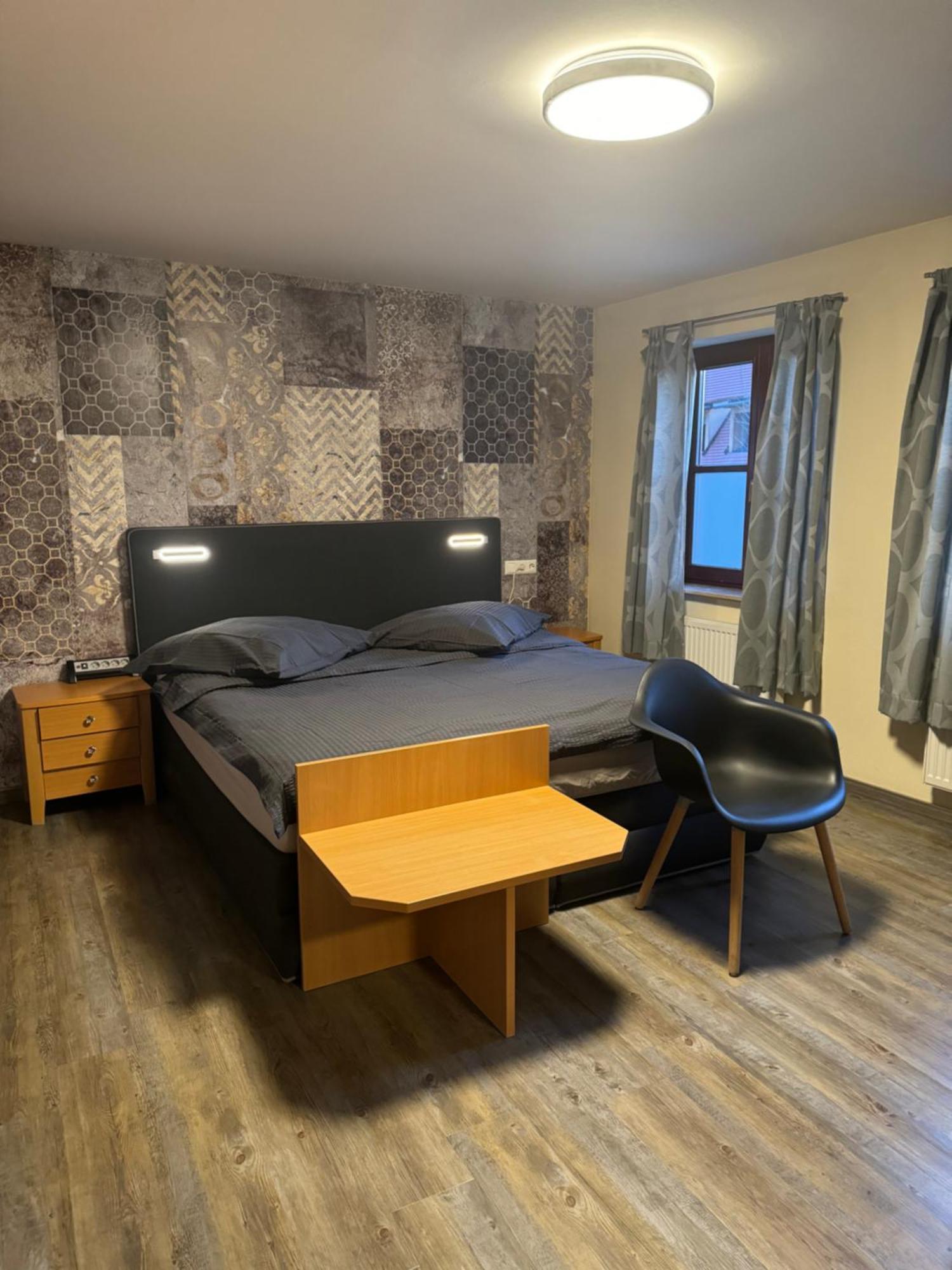 Hotel Mythos "Apartments" Markgröningen Eksteriør billede