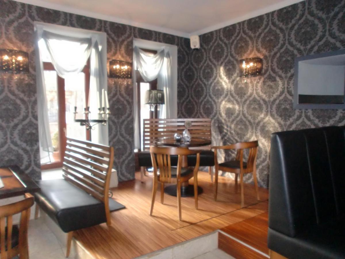 Hotel Mythos "Apartments" Markgröningen Eksteriør billede